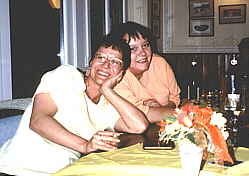 Jana und Kerstin - angeheitert